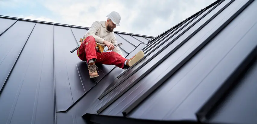 Professional Roof Valley Installation Services in Berwyn, IL